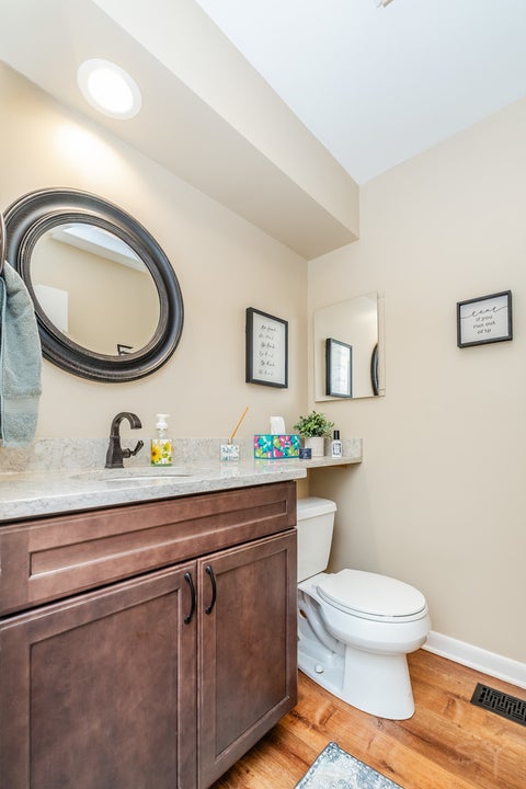 Tiny photo for 1312 N River Road, Mount Prospect, IL 60056 (MLS # 12703737)