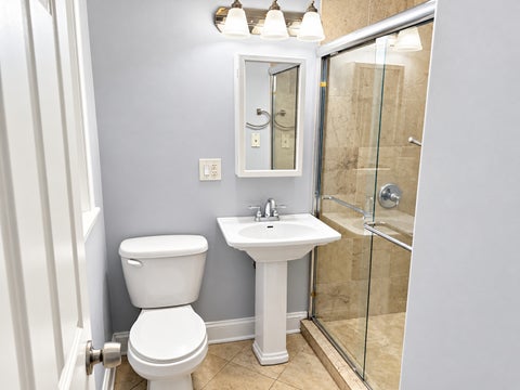 Tiny photo for 7078 N Wolcott Avenue #G, Chicago, IL 60626 (MLS # 12795374)