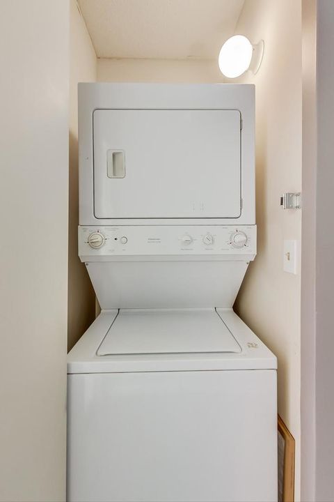 Tiny photo for 222 N Columbus Drive #1601, Chicago, IL 60601 (MLS # 12510852)