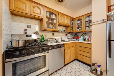 Tiny photo for 5506 Lincoln Avenue N #A316, Morton Grove, IL 60053 (MLS # 12580275)