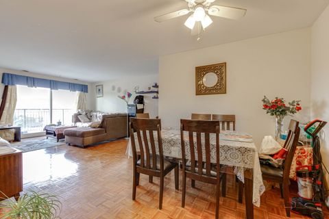 Tiny photo for 5506 Lincoln Avenue N #A316, Morton Grove, IL 60053 (MLS # 12580275)