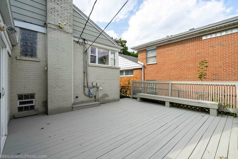 Tiny photo for 7261 N East Prairie Road, Lincolnwood, IL 60712 (MLS # 12774876)