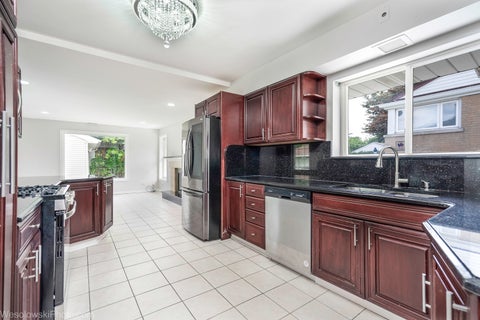 Tiny photo for 7261 N East Prairie Road, Lincolnwood, IL 60712 (MLS # 12774876)