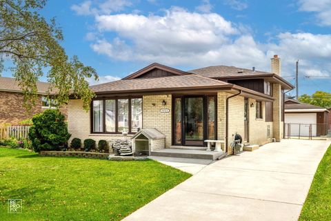 A home in Oak Lawn