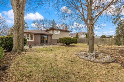 Tiny photo for 8518 Candlelight West Drive, Willow Springs, IL 60480 (MLS # 12610516)
