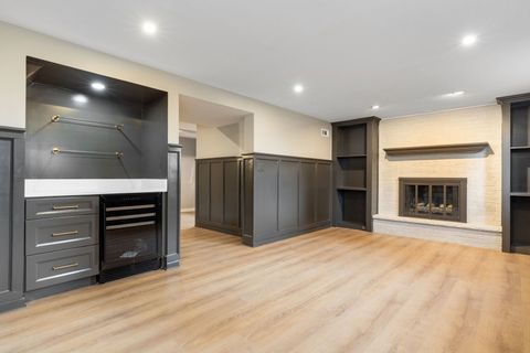 Tiny photo for 8518 Candlelight West Drive, Willow Springs, IL 60480 (MLS # 12610516)