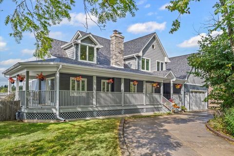 23276 N Birchwood Lane Deerfield IL 60015