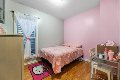 Tiny photo for 1641 N Kedzie Avenue, Chicago, IL 60647 (MLS # 12501839)