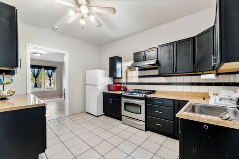 Tiny photo for 1641 N Kedzie Avenue, Chicago, IL 60647 (MLS # 12501839)