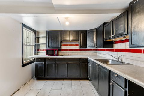 Tiny photo for 1641 N Kedzie Avenue, Chicago, IL 60647 (MLS # 12501839)