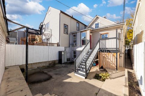 Tiny photo for 1641 N Kedzie Avenue, Chicago, IL 60647 (MLS # 12501839)