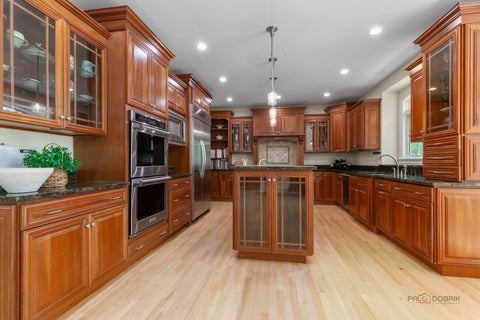 Tiny photo for 14805 Creekside Path, Libertyville, IL 60048 (MLS # 12675518)