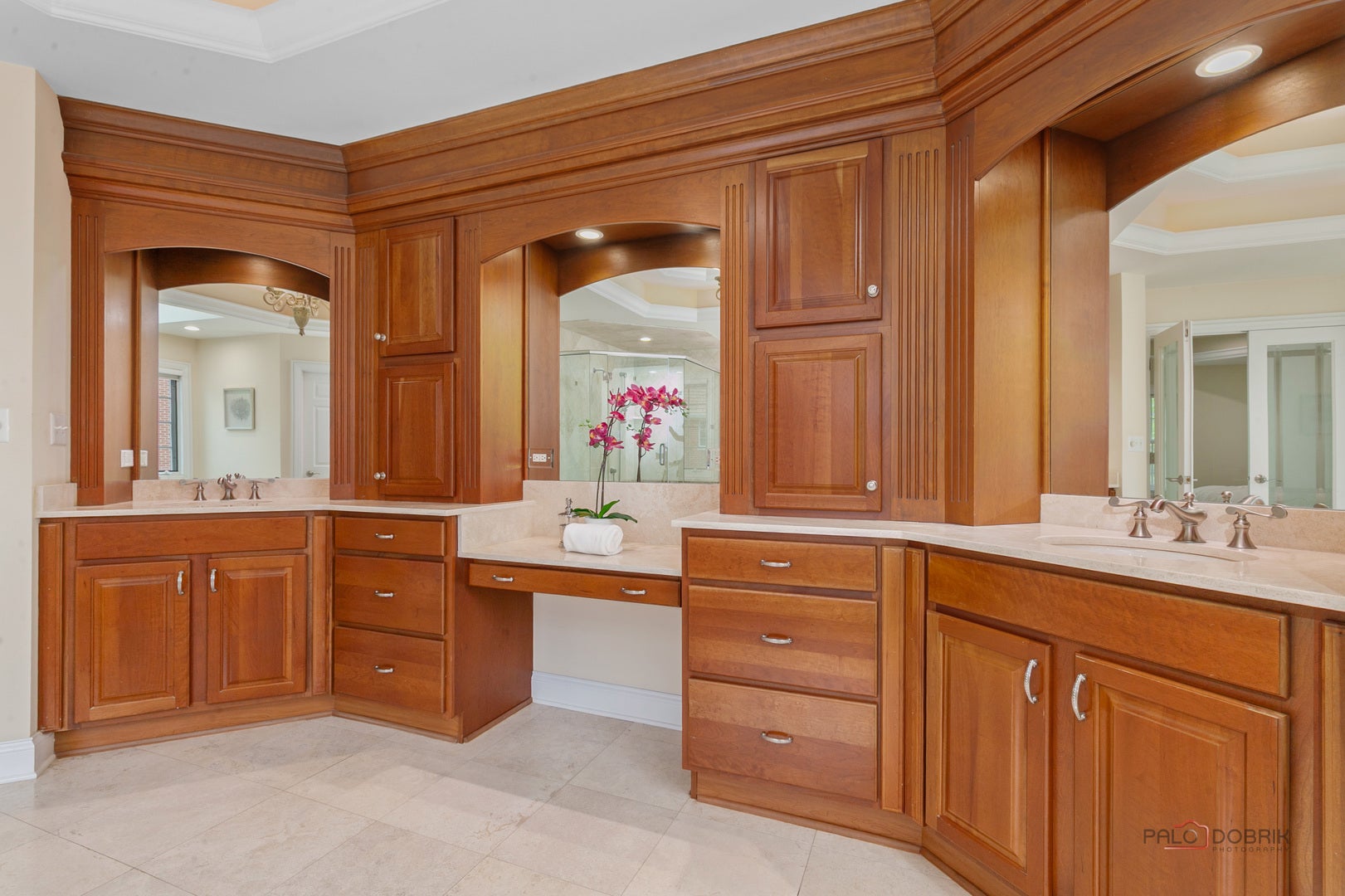 14805 Creekside Path, Libertyville, IL, 60048, USA, 5 Bedrooms Bedrooms, ,5 BathroomsBathrooms,Residential,Active,14805 Creekside Path,12675518