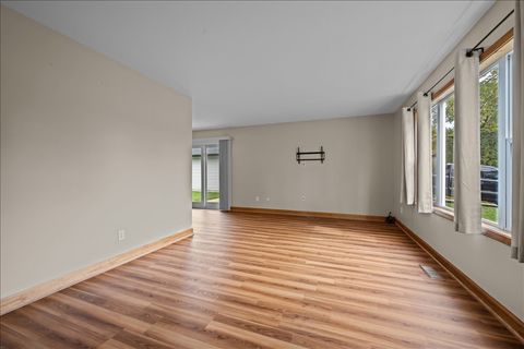 Tiny photo for 124 Heathgate Road, Montgomery, IL 60538 (MLS # 12478438)