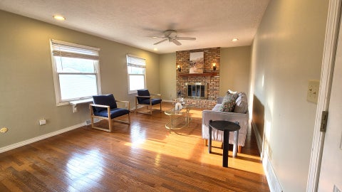 Tiny photo for 4470 18th Street, Bettendorf, IA 52722 (MLS # 12727538)