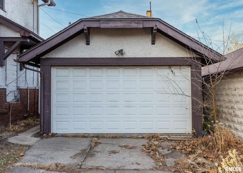 Tiny photo for 2501 BRADY Street, Davenport, IA 52803 (MLS # QC4269685)