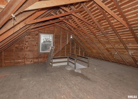 Tiny photo for 2501 BRADY Street, Davenport, IA 52803 (MLS # QC4269685)