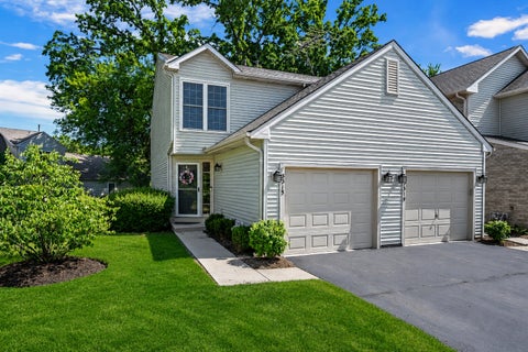 Photo of 3315 Cottonwood Court, McHenry, IL 60051 (MLS # 12620202)