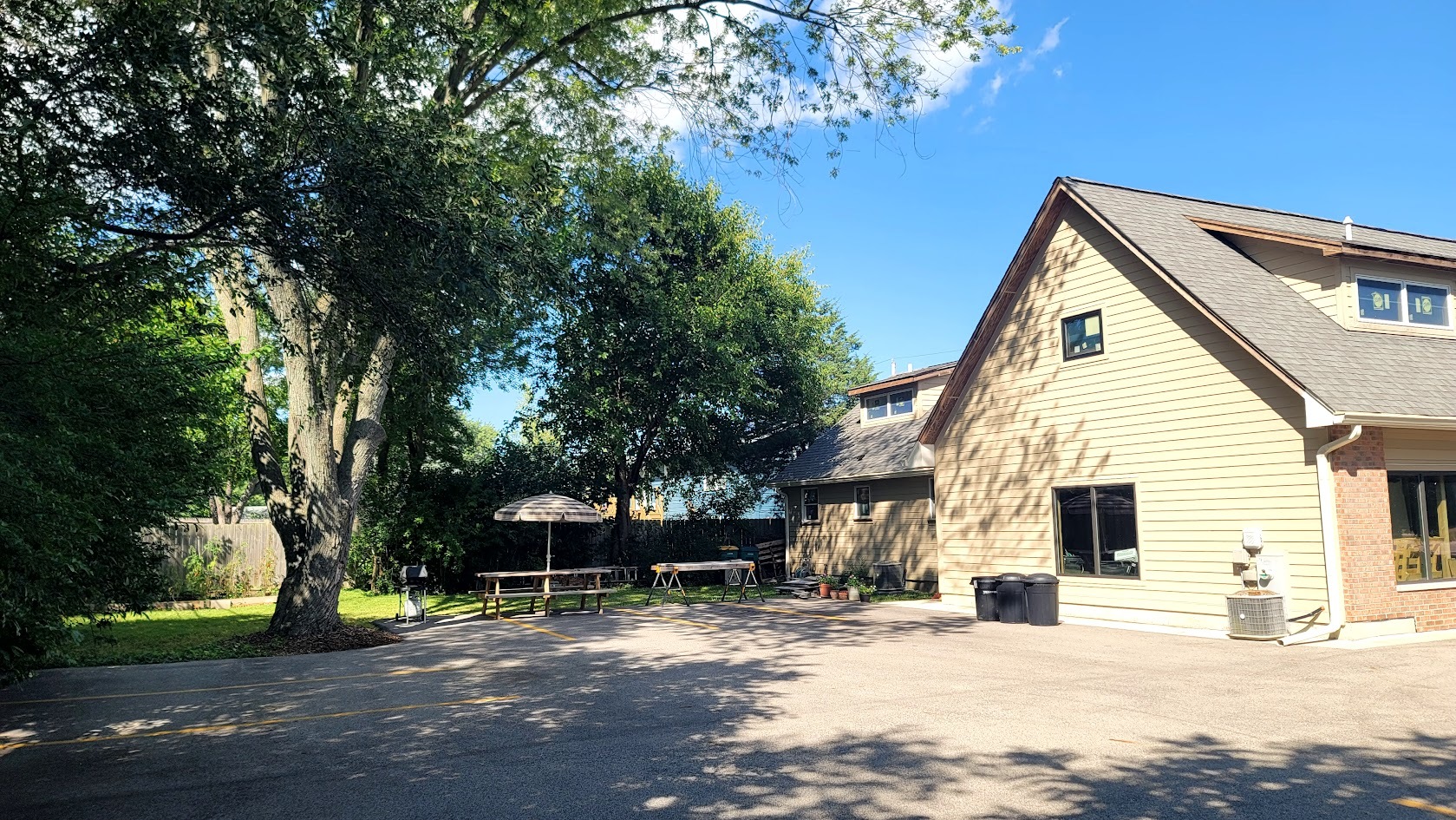 618 Barron Boulevard