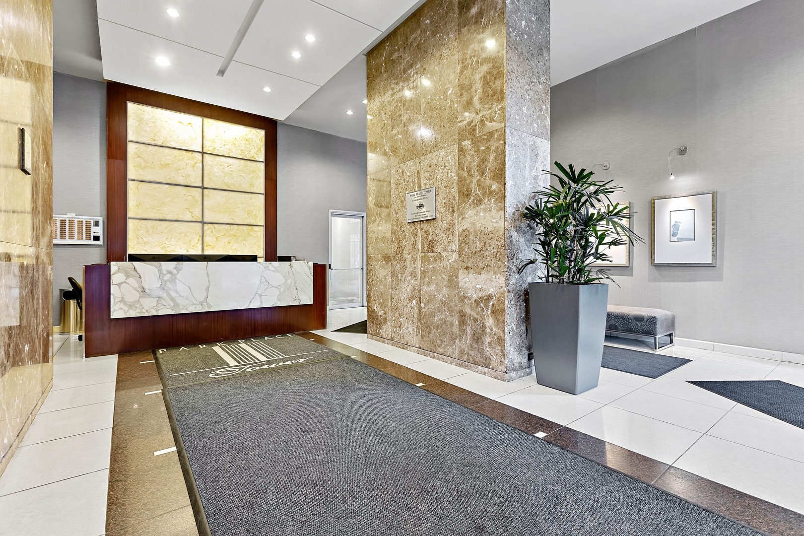 655 W IRVING PARK Road 701