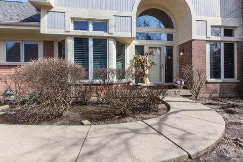 Tiny photo for 4429 4 Winds Lane, Northbrook, IL 60062 (MLS # 12589818)