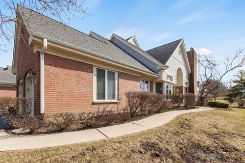 Tiny photo for 4429 4 Winds Lane, Northbrook, IL 60062 (MLS # 12589818)
