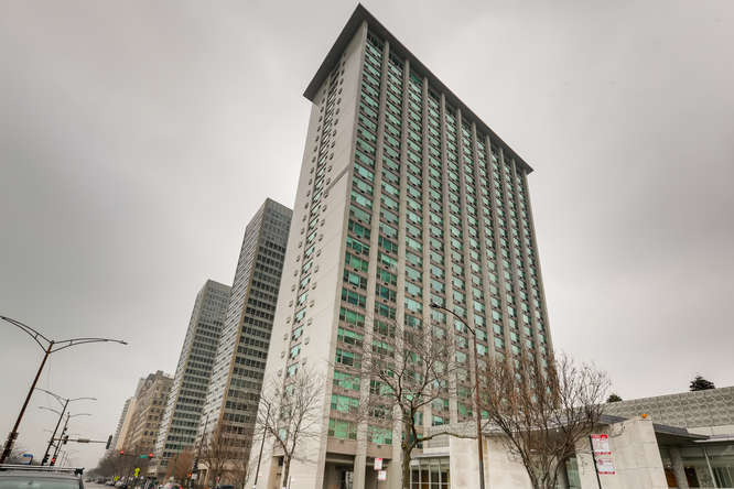 3600 N Lake Shore Drive 710