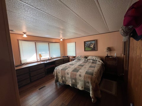 Tiny photo for 530 Marina Circle, Creal Springs, IL 62922 (MLS # 12747459)