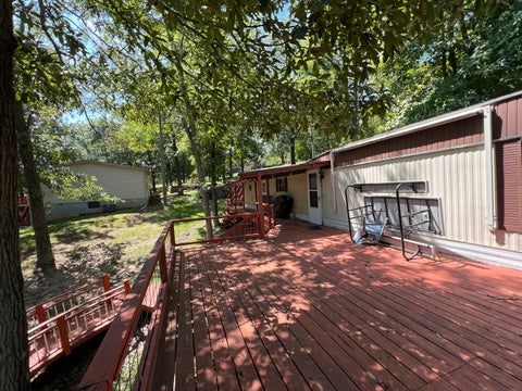 Tiny photo for 530 Marina Circle, Creal Springs, IL 62922 (MLS # 12747459)
