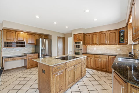 Tiny photo for 2208 Shetland Road, Inverness, IL 60010 (MLS # 12659228)