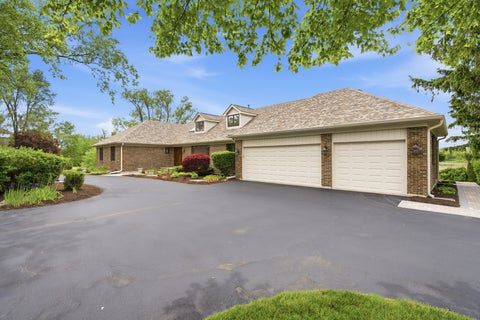 Tiny photo for 2208 Shetland Road, Inverness, IL 60010 (MLS # 12659228)