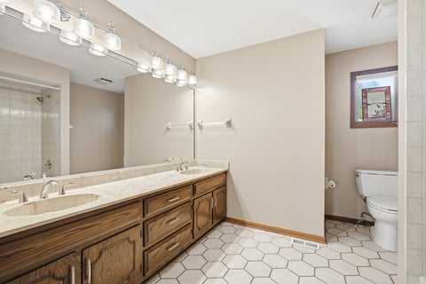 Tiny photo for 2208 Shetland Road, Inverness, IL 60010 (MLS # 12659228)