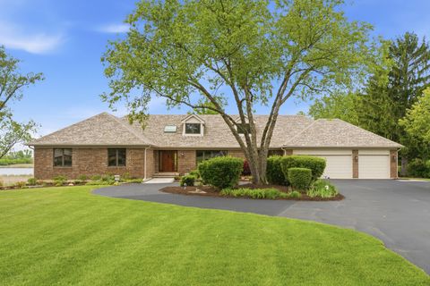 Photo of 2208 Shetland Road, Inverness, IL 60010 (MLS # 12659228)