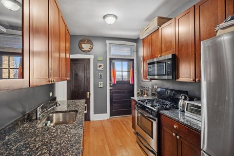 Tiny photo for 433 N Lombard Avenue #3, Oak Park, IL 60302 (MLS # 12548782)