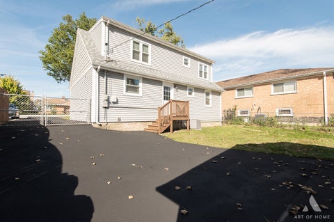 Tiny photo for 7317 W 114th Street, Worth, IL 60482 (MLS # 12747781)