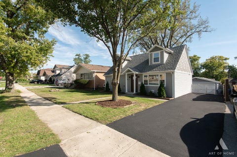 Tiny photo for 7317 W 114th Street, Worth, IL 60482 (MLS # 12747781)