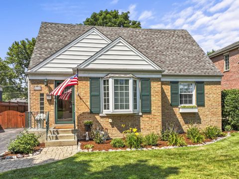 2140 Walnut Court Glenview IL 60025