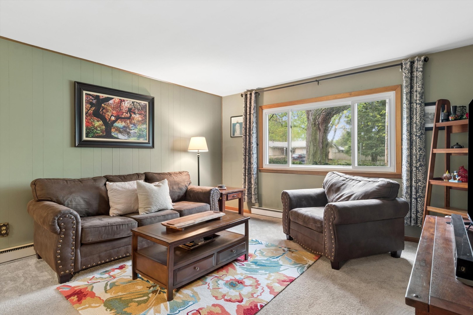 4 S Cypress Lane
