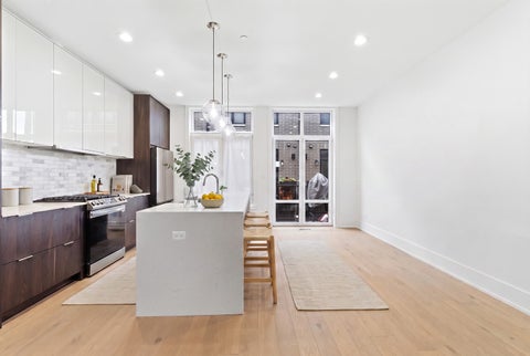 Tiny photo for 6227 D S Ellis Avenue, Chicago, IL 60637 (MLS # 12766452)