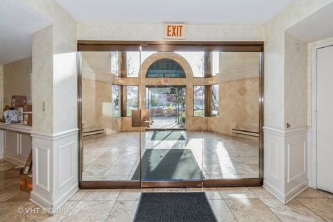 Tiny photo for 470 Fawell Boulevard #510, Glen Ellyn, IL 60137 (MLS # 12483095)