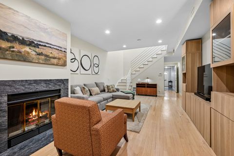 Tiny photo for 623 W Drummond Place #3, Chicago, IL 60614 (MLS # 12646043)