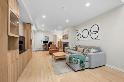 Tiny photo for 623 W Drummond Place #3, Chicago, IL 60614 (MLS # 12646043)