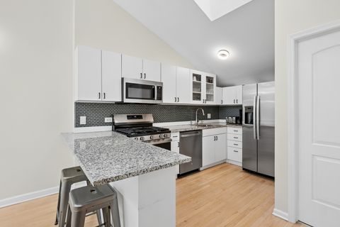 Tiny photo for 623 W Drummond Place #3, Chicago, IL 60614 (MLS # 12646043)