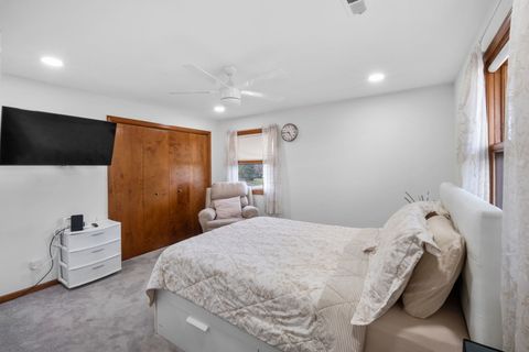 Tiny photo for 23 S Wildwood Drive, Prospect Heights, IL 60070 (MLS # 12605758)