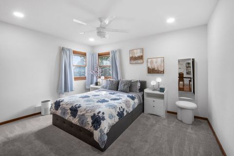 Tiny photo for 23 S Wildwood Drive, Prospect Heights, IL 60070 (MLS # 12605758)