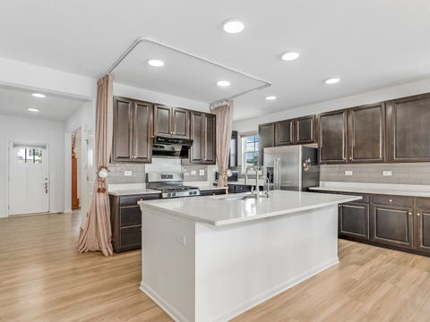 Tiny photo for 16143 S Lake View Road, Plainfield, IL 60586 (MLS # 12735853)
