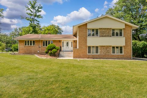 Photo of 4N300 Briar Lane, Bensenville, IL 60106 (MLS # 12475804)