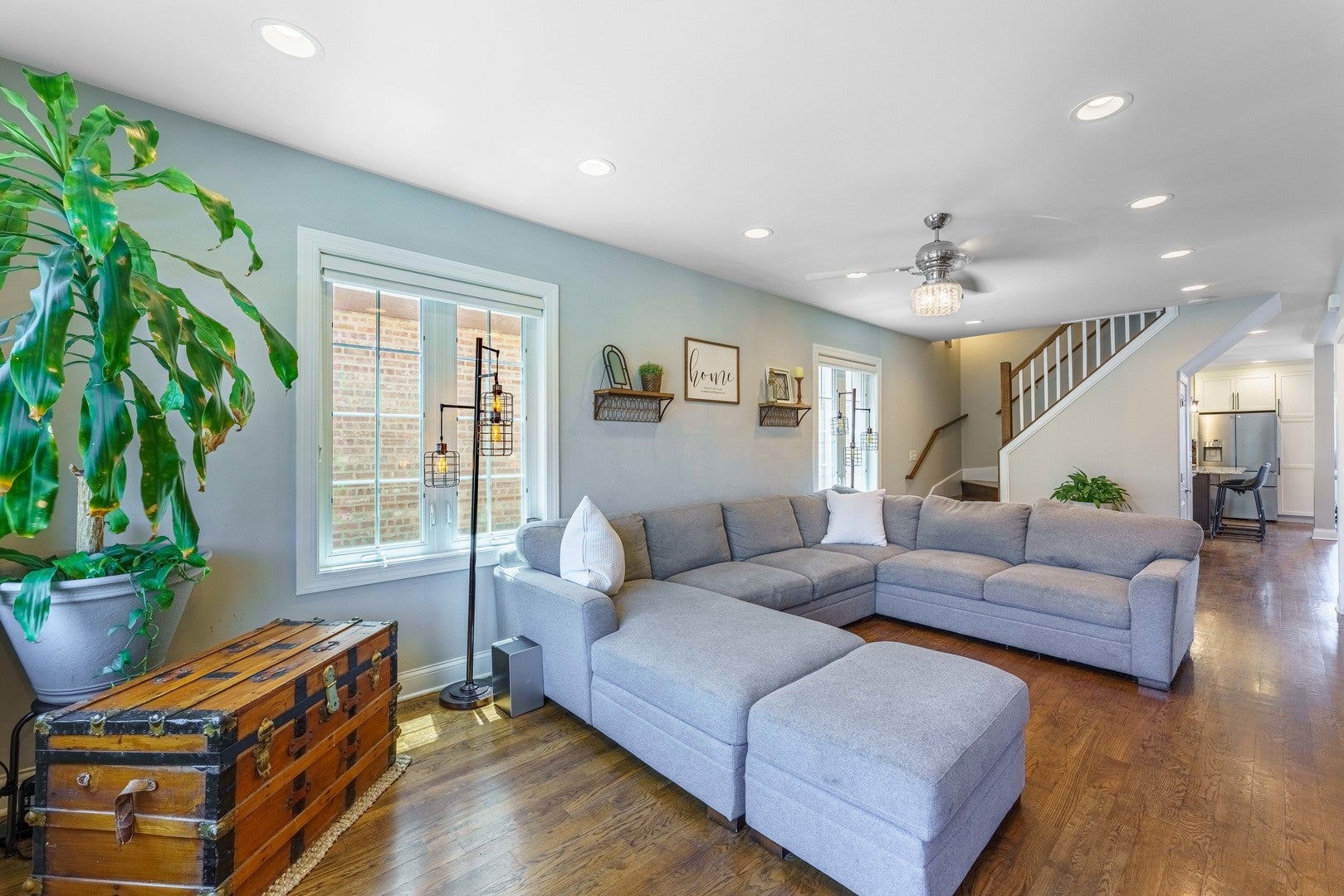 2030 N 72nd Court