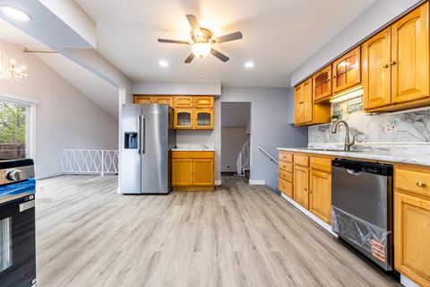 Tiny photo for 409 Hillcrest Lane, Lombard, IL 60148 (MLS # 12633489)