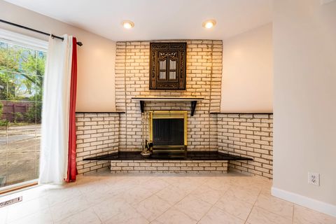 Tiny photo for 409 Hillcrest Lane, Lombard, IL 60148 (MLS # 12633489)